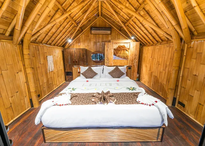 Hotel Bamboo Asri Ubud